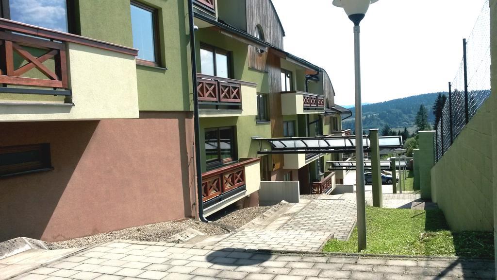 Pine Wood Apartment Vyšné Ružbachy Exterior foto